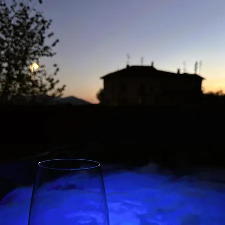 La Rungia - Private Jacuzzi, Free Parking & Ev Wallbox 度假居