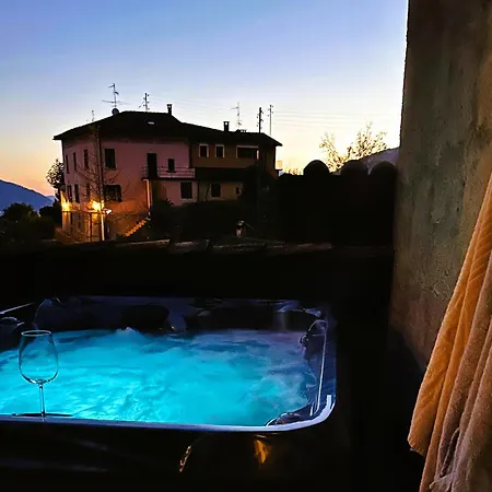 La Rungia - Private Jacuzzi, Free Parking & Ev Wallbox *