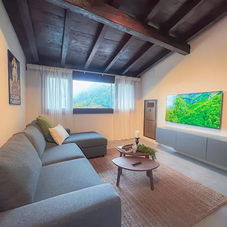 La Rungia - Private Jacuzzi, Free Parking & Ev Wallbox *