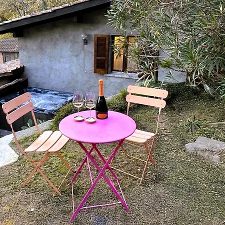 La Rungia - Private Jacuzzi, Free Parking & Ev Wallbox 度假居